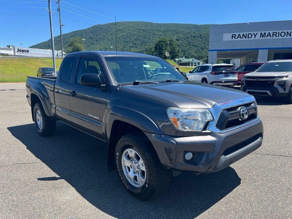 2013 Toyota Tacoma Base