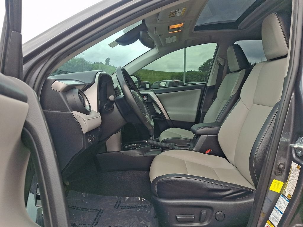 2017 Toyota RAV4 Hybrid Limited