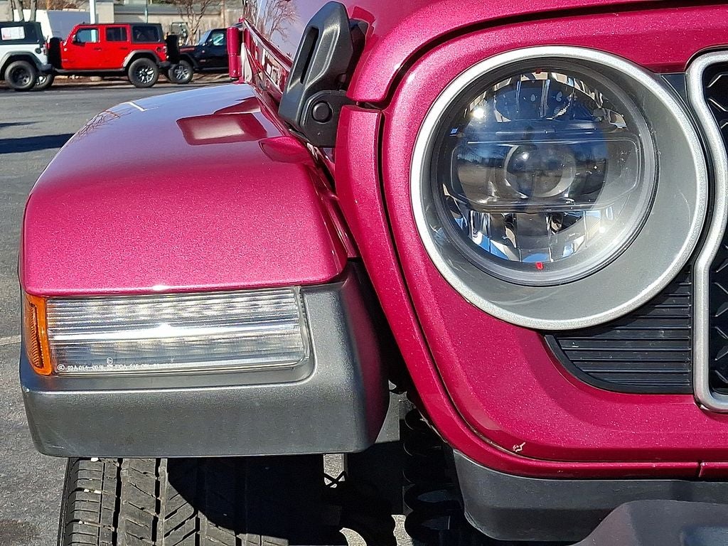 2024 Jeep Wrangler Sahara