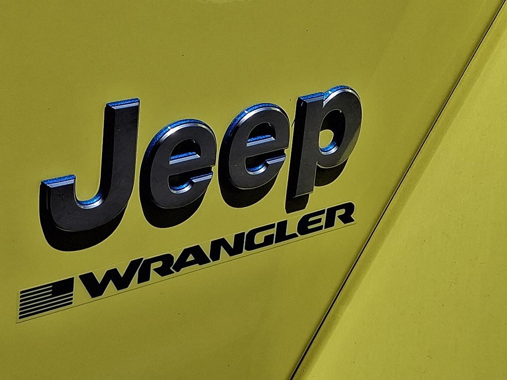 2024 Jeep Wrangler Sahara 4xe