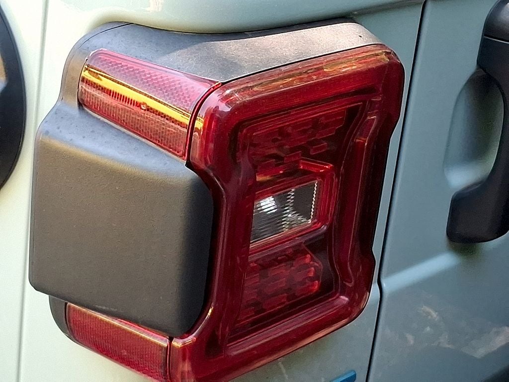 2024 Jeep Wrangler Sahara 4xe