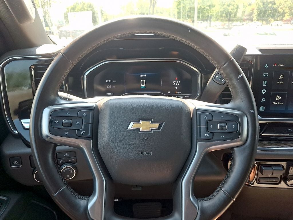 2025 Chevrolet Silverado 1500 LT