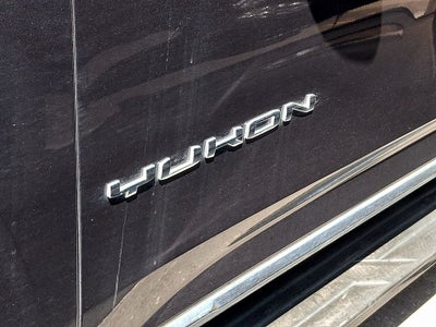 2023 GMC Yukon XL SLT