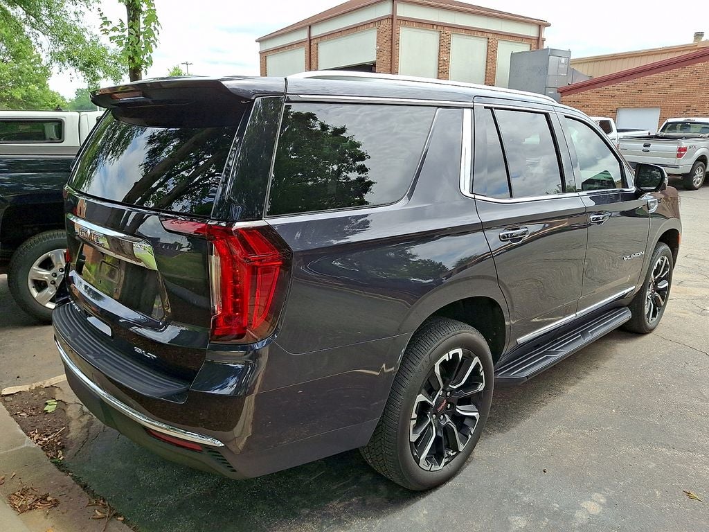 2024 GMC Yukon SLT
