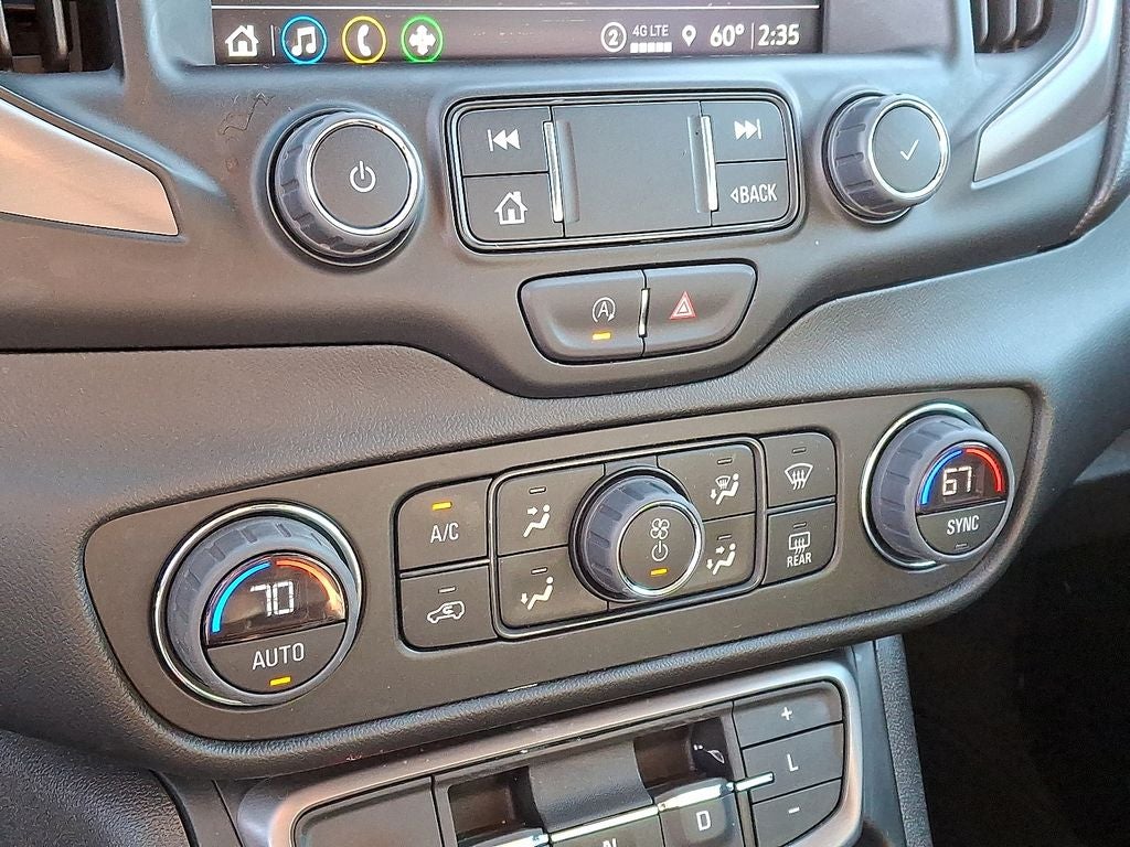 2023 GMC Terrain AT4