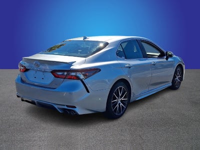 2024 Toyota Camry SE