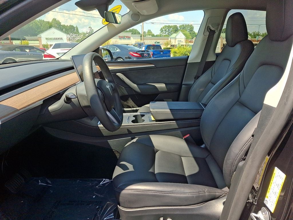 2024 Tesla Model Y Long Range