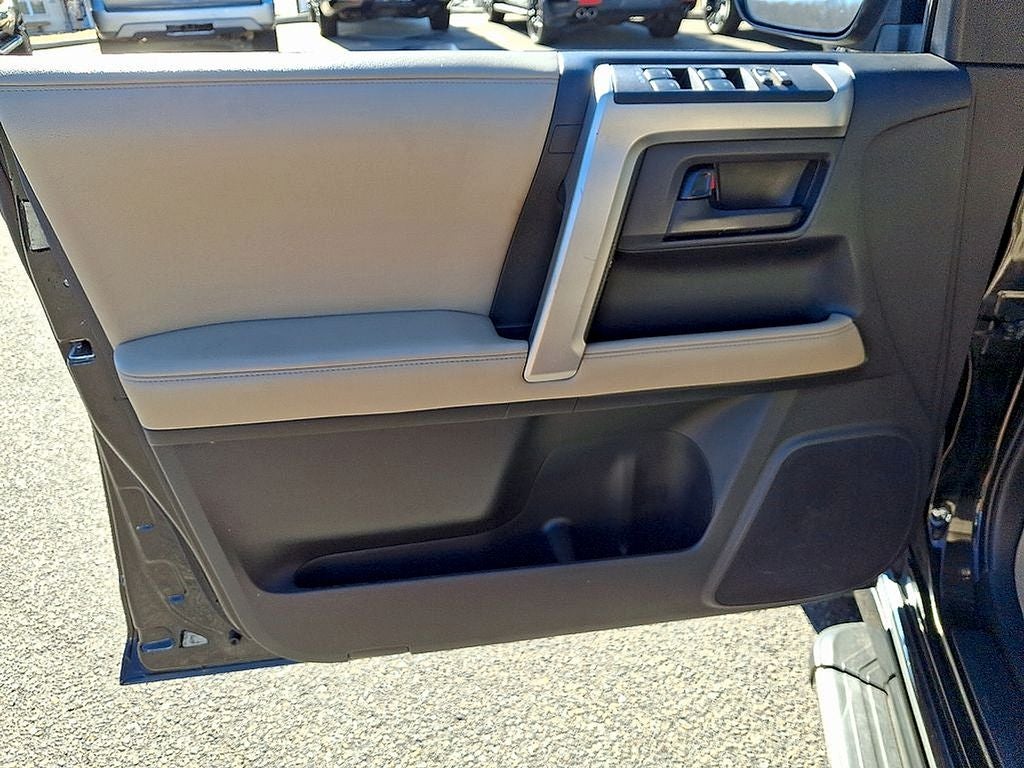 2013 Toyota 4Runner SR5