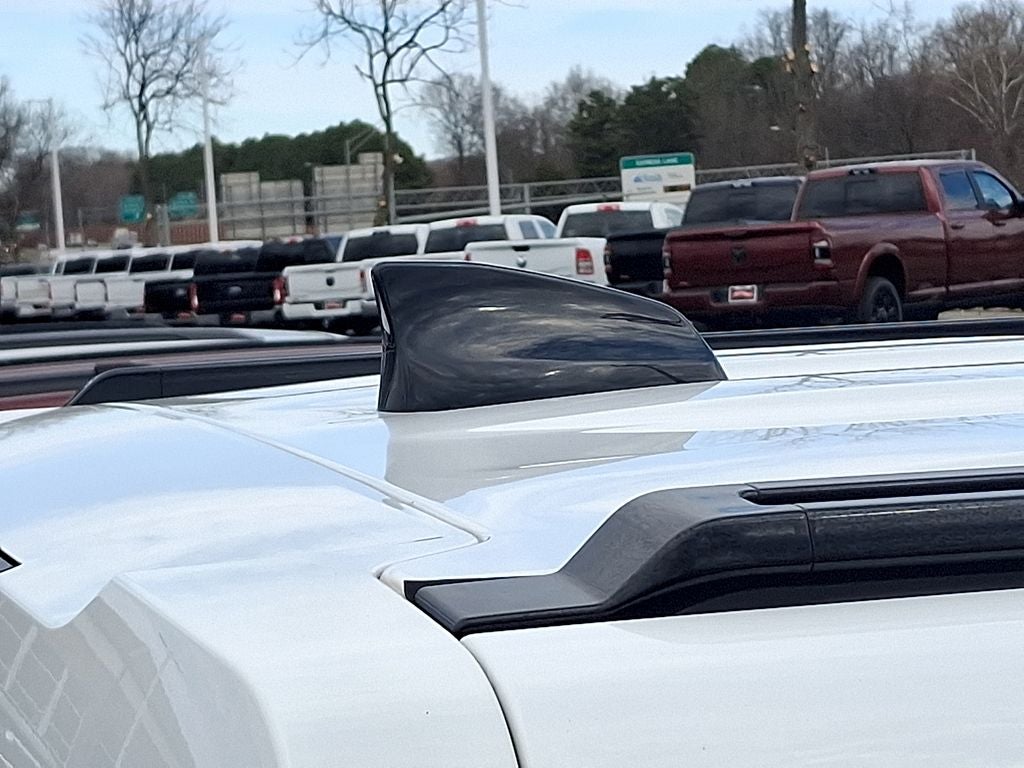 2025 Land Rover Defender 110 S