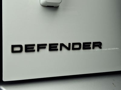 2025 Land Rover Defender 110 S