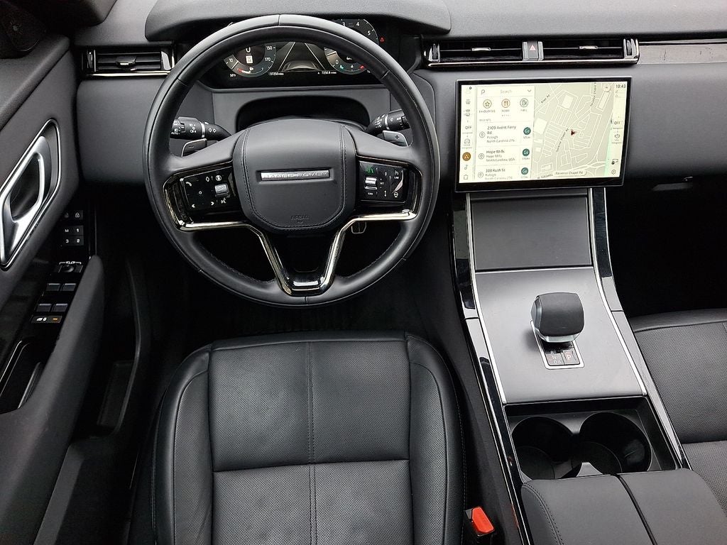 2025 Land Rover Range Rover Velar Dynamic SE