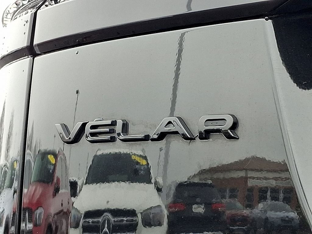 2025 Land Rover Range Rover Velar Dynamic SE