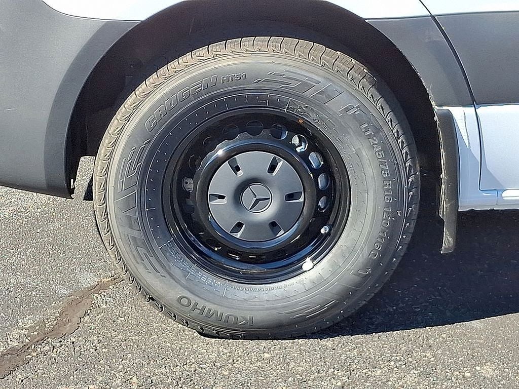 2025 Mercedes-Benz Sprinter 2500 Cargo 170 WB High Roof