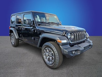 2025 Jeep Wrangler 4-Door Summit 4x4
