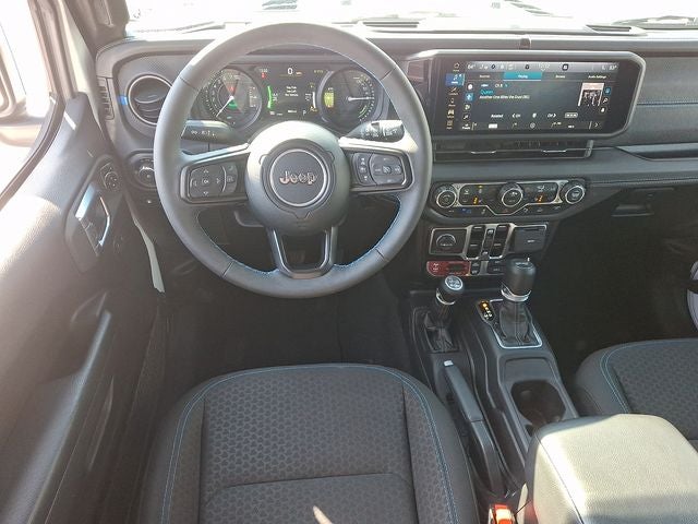 2025 Jeep Wrangler Rubicon 4xe