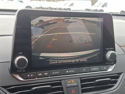 2022 Nissan Altima SR FWD