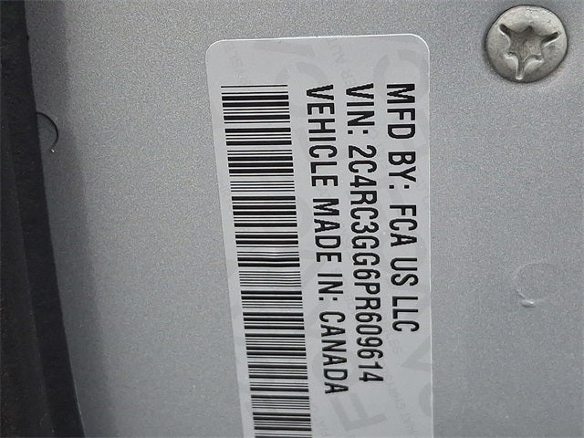 2023 Chrysler Pacifica Limited AWD