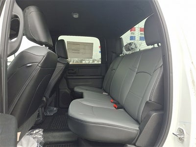 2023 RAM 3500 Tradesman Crew Cab 4x4 8' Box