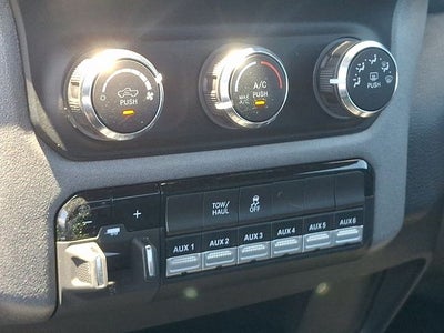2024 RAM 2500 Tradesman Regular Cab 4x4 8' Box