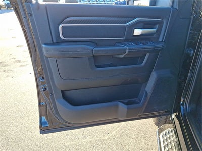 2025 RAM 2500 Big Horn Crew Cab 4x4 6'4' Box