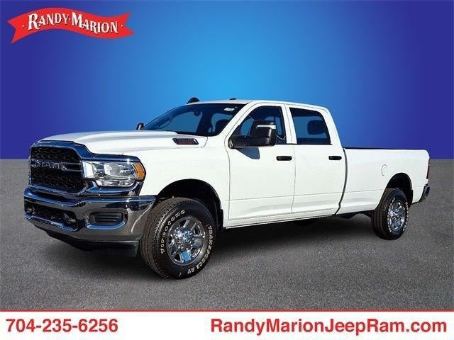 2023 RAM 2500 Tradesman Crew Cab 4x4 8' Box