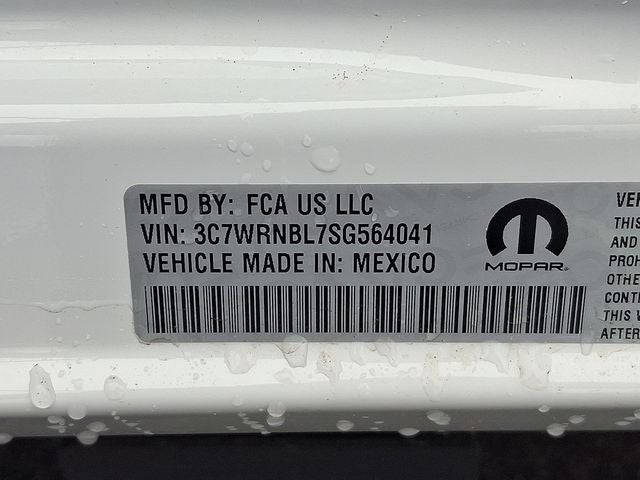 2025 RAM 5500HD Tradesman/Big Horn