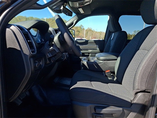 2025 RAM 5500HD Tradesman/Big Horn