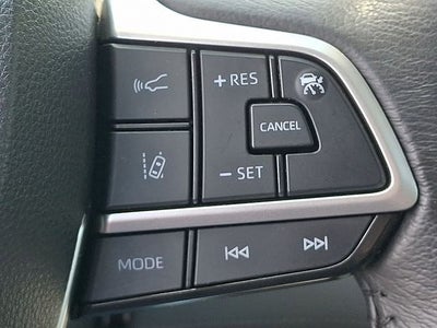 2024 Toyota Sienna XLE 8 Passenger