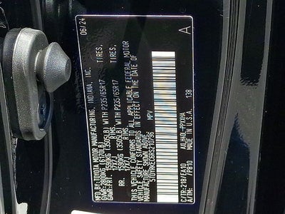 2024 Toyota Sienna XLE 8 Passenger