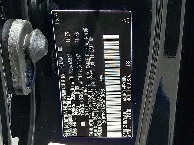 2024 Toyota Sienna XLE 8 Passenger